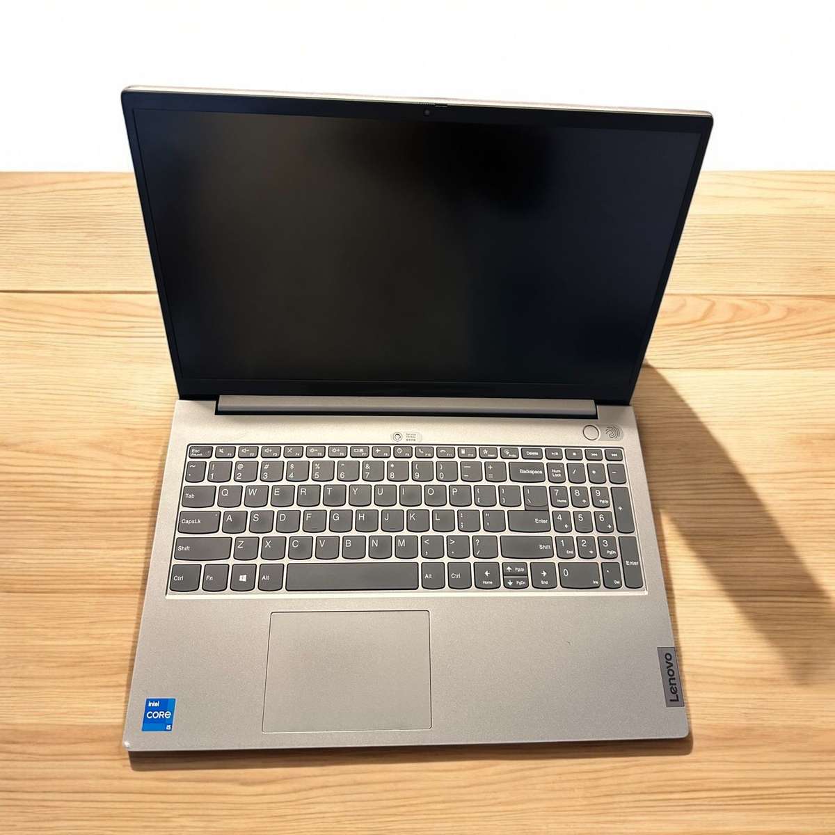 Lenovo ThinkBook 15 G2 ITL 11th Gen Core i5-1135G7, 256GB  SSD,  8GB RAM, 15.6`