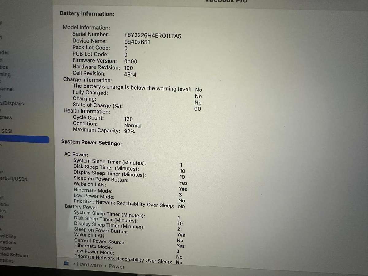 MacBook Pro 14 inch 2021 3.5GHz M1 Pro 16GB RAM 512GB SSD Space Grey Mint