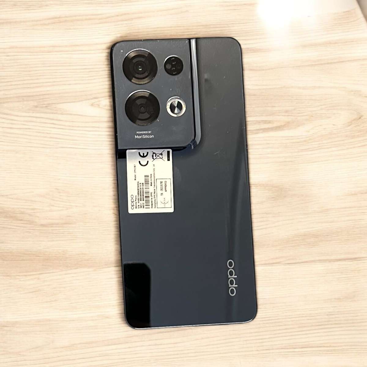 Oppo Reno 8 Pro 256gb / 8gb 5G Ram Dual Sim