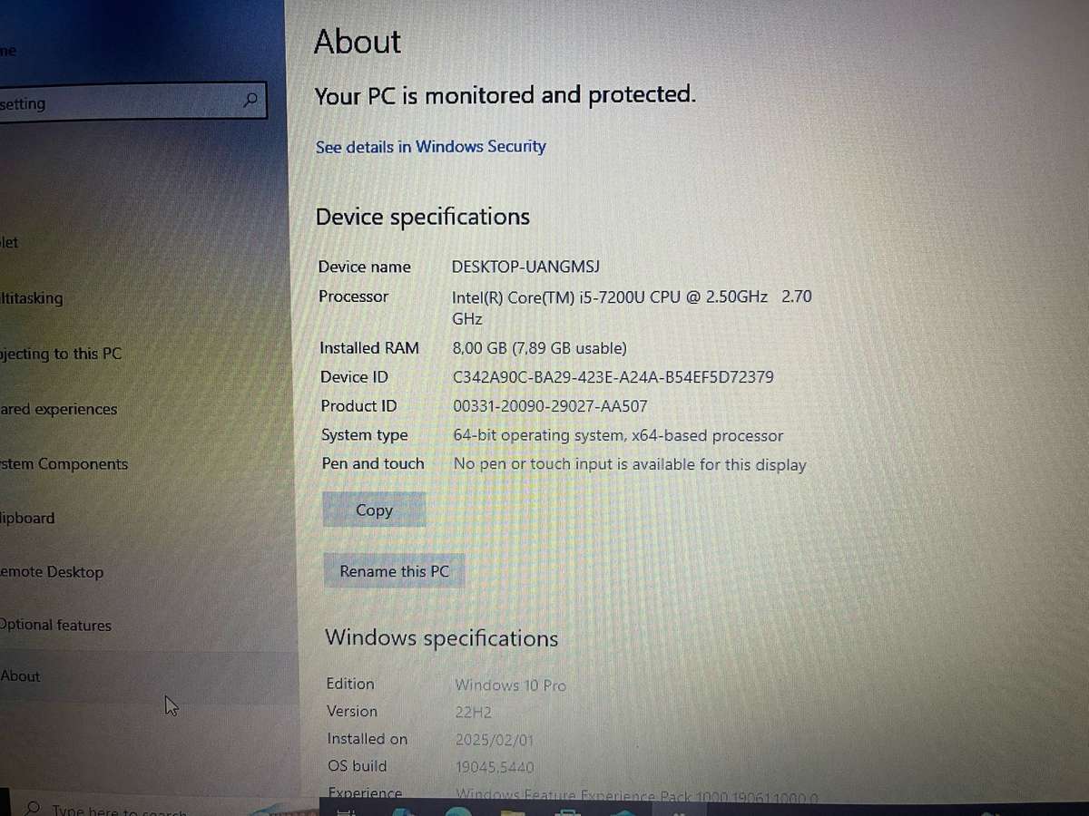 Lenovo L570 Core i5 7th gen 8gb Ram 500gbhdd