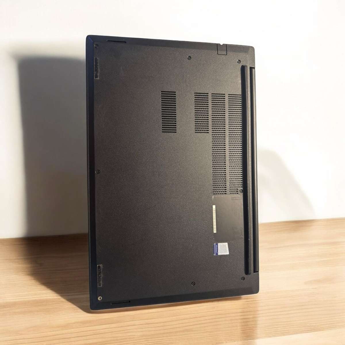 Lenovo E15, 10th Gen i5 10th gen