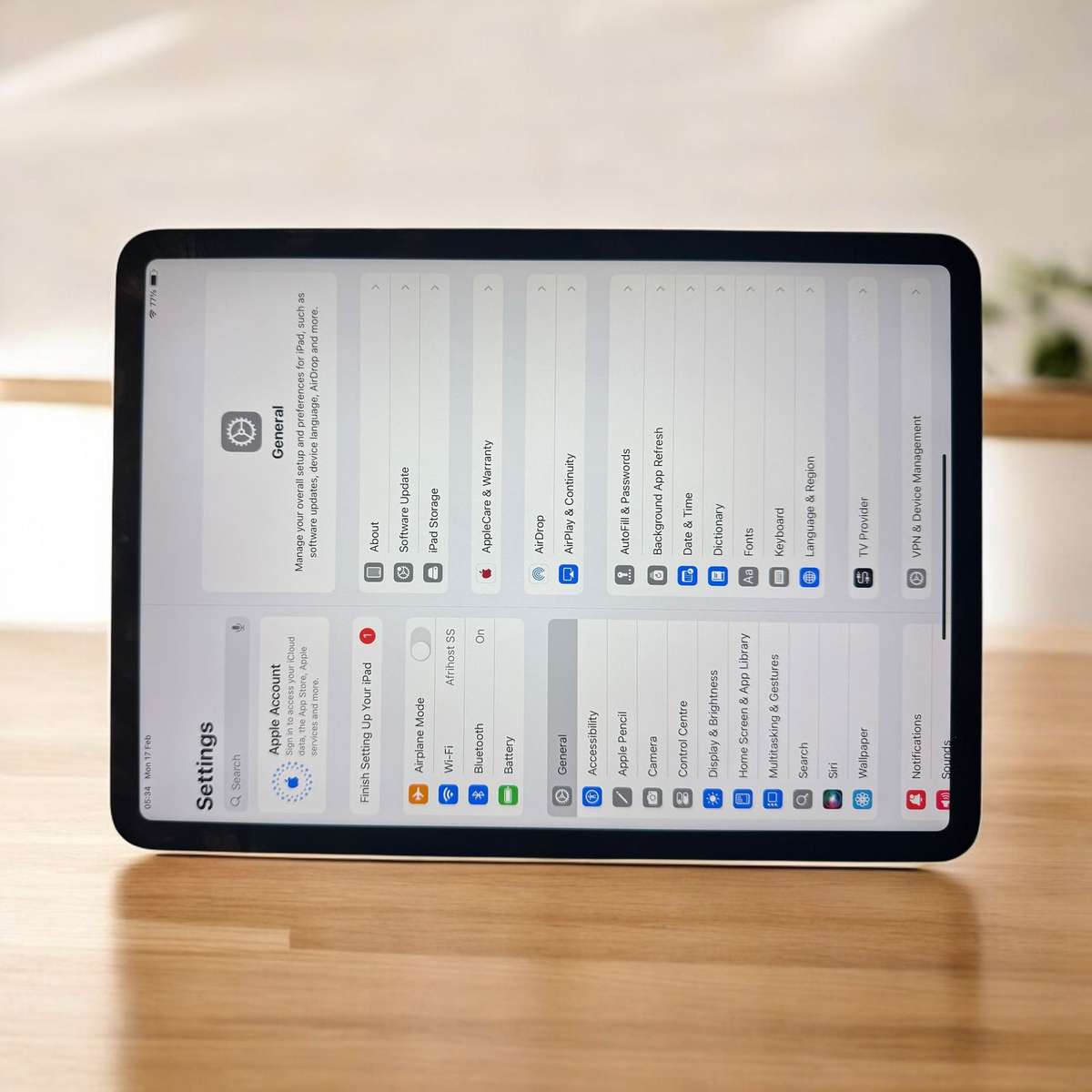 Ipad Pro 11 inch 2018 1st gen 64gb wifi model A1980