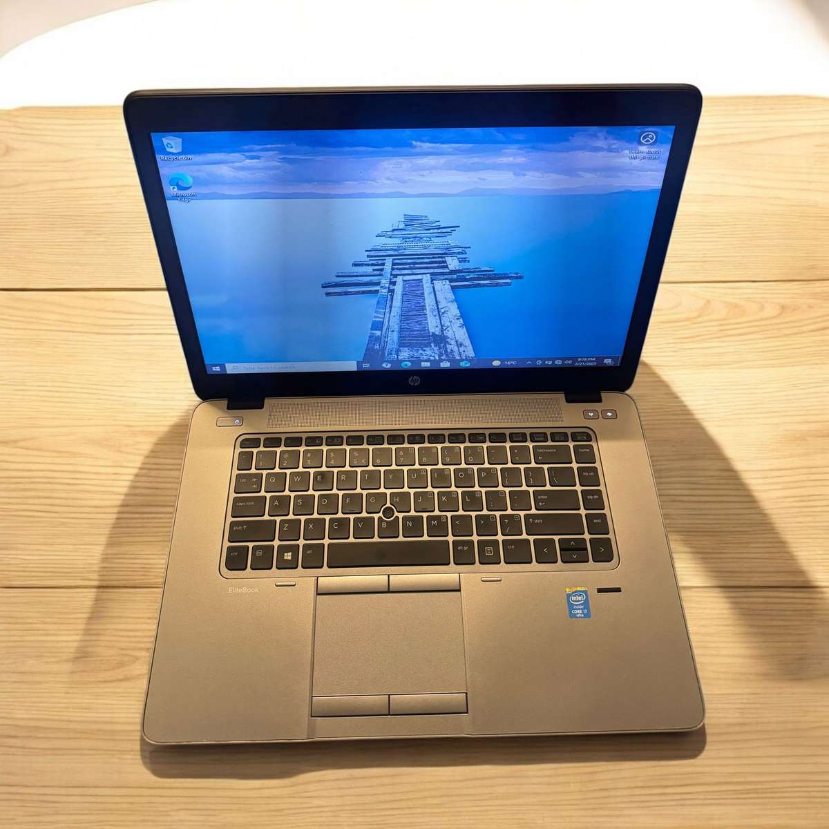 Hp Elitebook 850 G2 Core i7 5th gen 16gb Ram 1tb hdd Lte