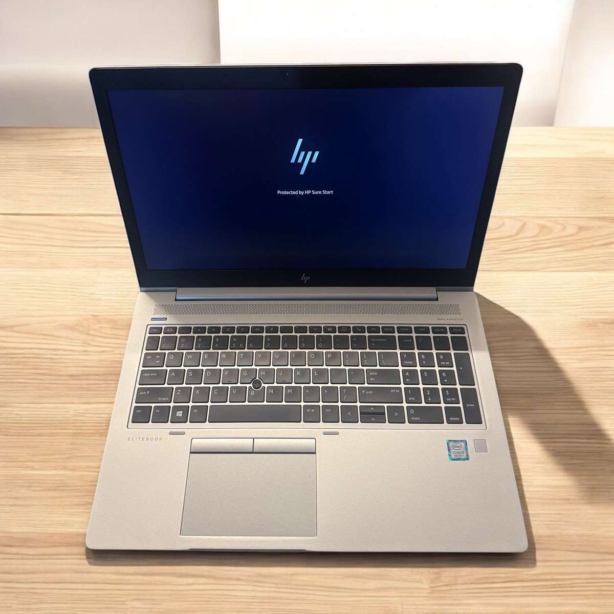 Hp Elitebook 850 G6  Core i5 8th gen Lte  15.6 inch  8GB Ram 256GB Ssd