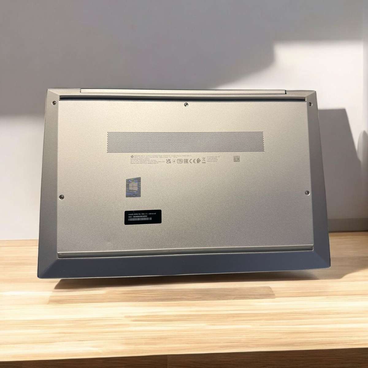 Hp 840 G8 Core I7 11TH Gen 16GB Ram 256GB Ssd Lte Fhd Display Intel  Iris Xe Graphics