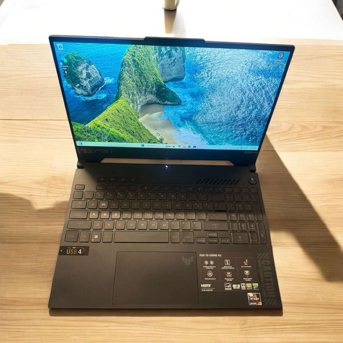 Asus Tuf Gaming A15 Ryzen 7 RTX 4060 Gaming Laptop 16gb ram 512gbssd  mint