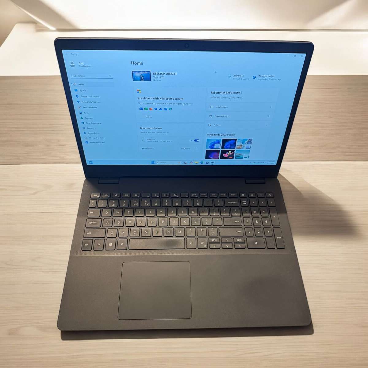 Dell Vostro 3500, 11th Gen i5-1135G7@2.4GHz, 16GB RAM, 256GB NVMe SSD, 15` FHD Display
