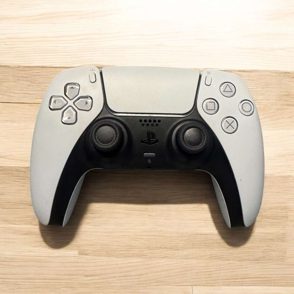 Playstation 5  Slim  Digital  Edition  1tb mint