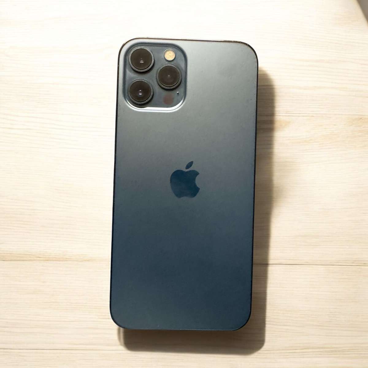 Apple iPhone 12 Pro Max  128GB,  100% batt health physical dual sim mint condition.