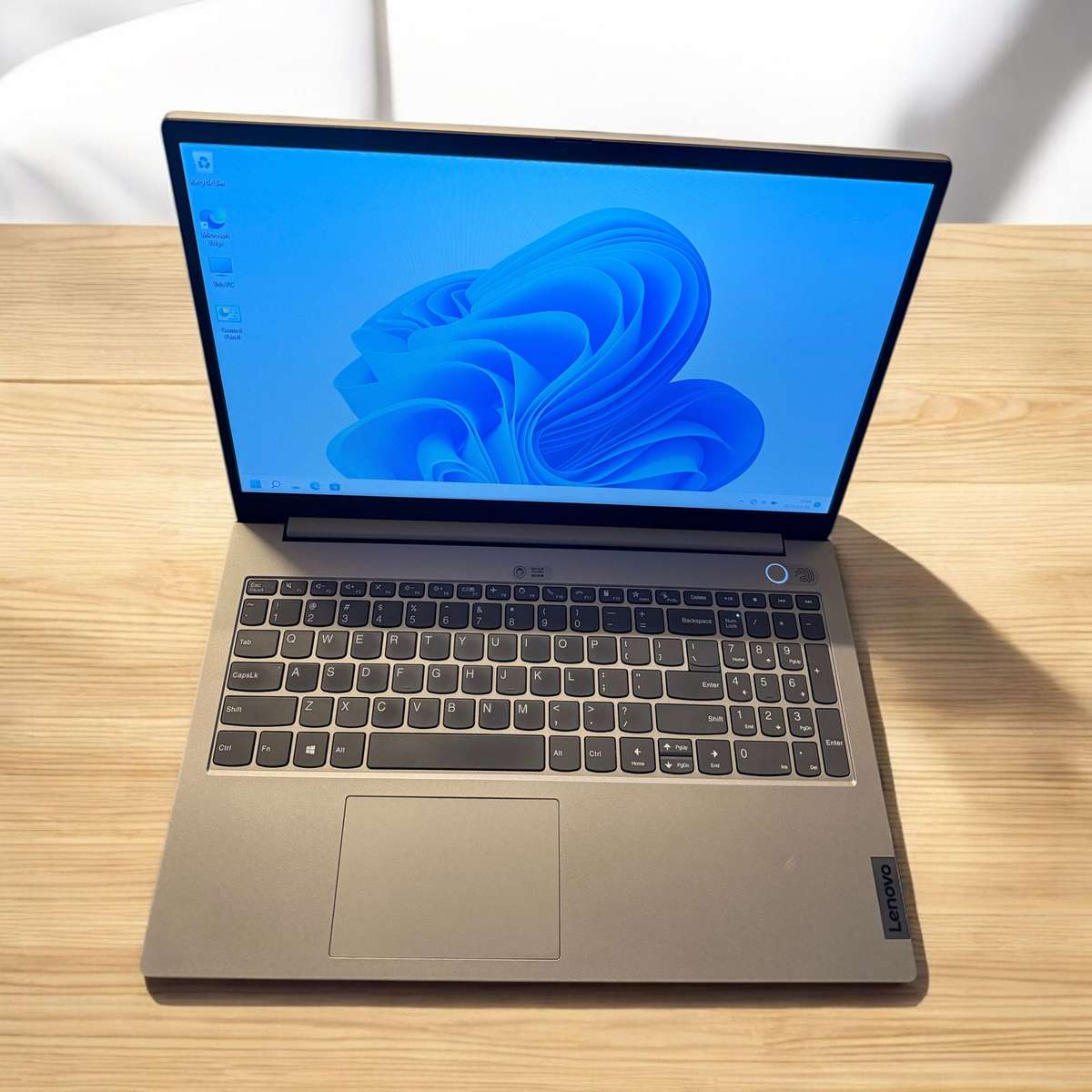 Lenovo ThinkBook 15 G2 ITL 11th Gen Core i7-1165G7, 512Gb  SSD,  24Gb Ram, 15.6`