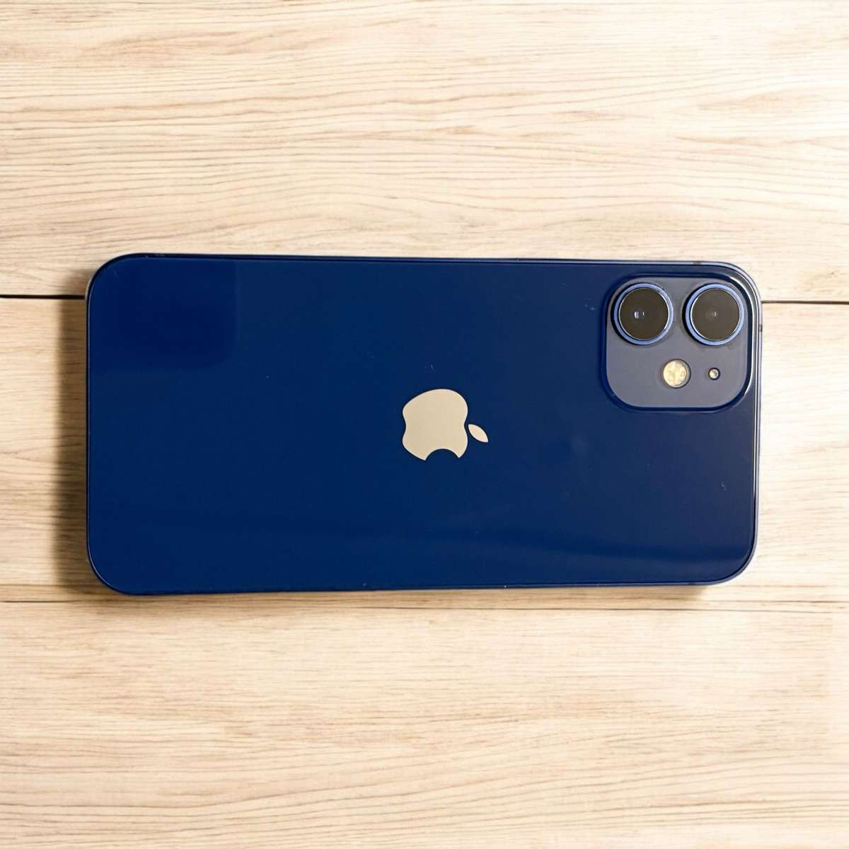 I Phone 12 Mini  128Gb 76% Batt Health Mint  Condition