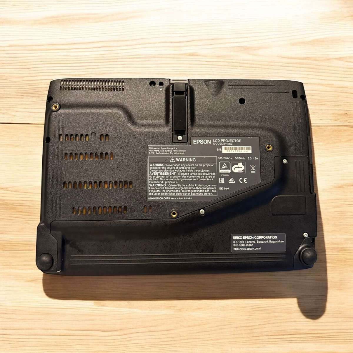 Epson EB-1776W Ultra Mobile Wireless WXGA Business Projector