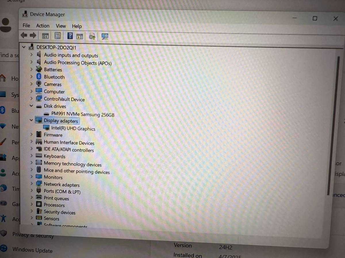 Dell Latitude 5510, 10th Gen Intel i5-10210U@1.6GHz, 8Gb Ram, 256GB Nvme Ssd 15.6`  New Battery