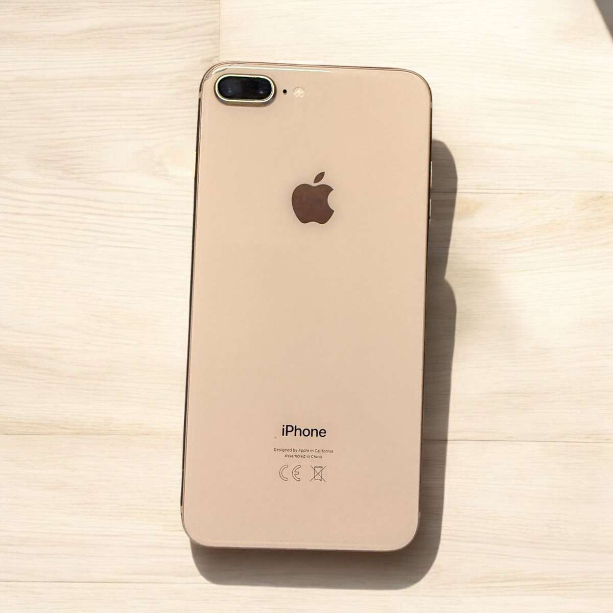 I phone 8 plus 64gb 76% batt health