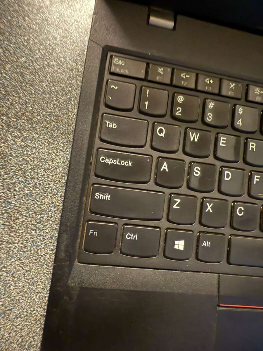 Lenovo Thinkpad E590, 8th Gen Intel i5-8265U 8GB RAM, 256Gb  Ssd