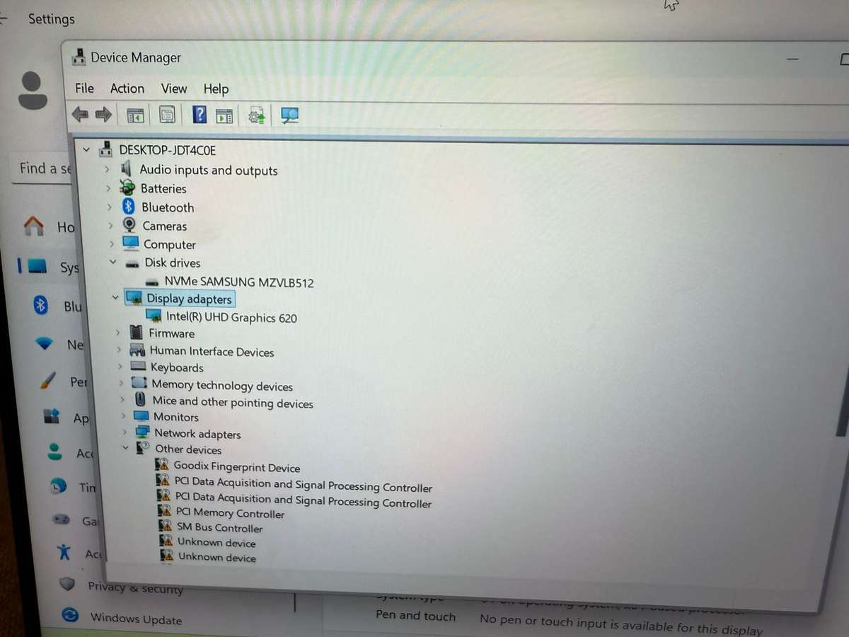 Dell  xps 13 9370 I7 8th gen  8gbram 512gbssd fhd display New Battery