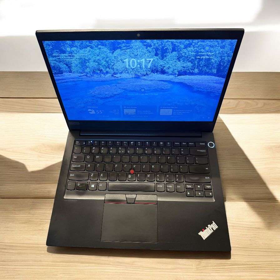 Lenovo ThinkPad E14 Gen 2 I5 11th gen 8gb Ram 256gb ssd