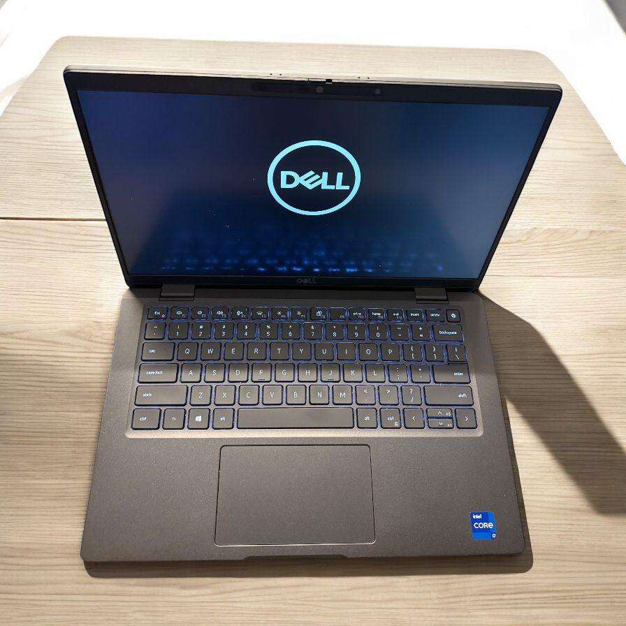 Dell Latitude 7420, 11th Gen i7-1185G7@3.0GHz,16GB Ram,512gb  Ssd Intel (R) Xe Graphics