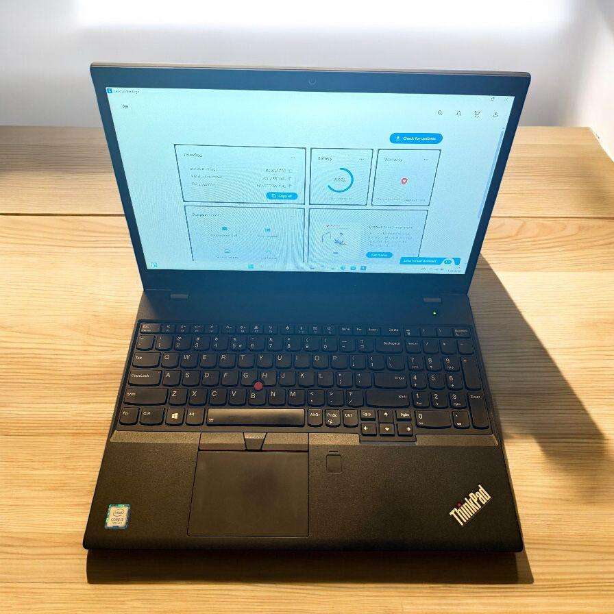 Lenovo T570 ThinkPad Laptop Core i5 7th gen 16gb ram 256gb ssd dual new batteries lte
