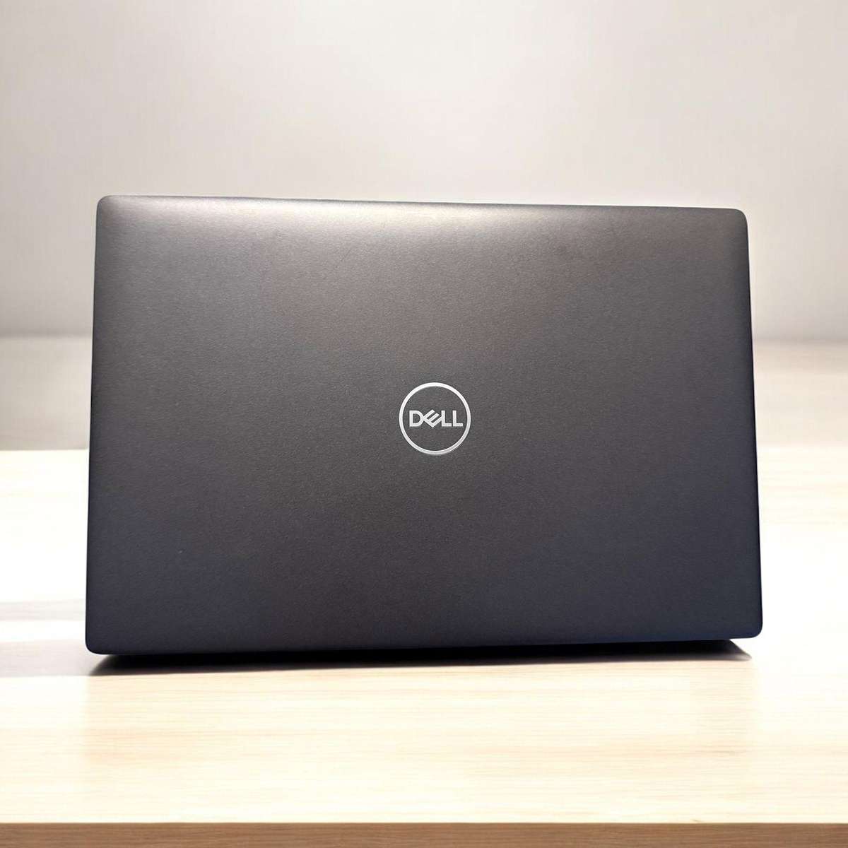 Dell Latitude 5400, 8th GEN I5-8365u@1.6ghz, 8GB RAM, 256gb NVMe SSD, 14` FHD Display, Win11 LTE