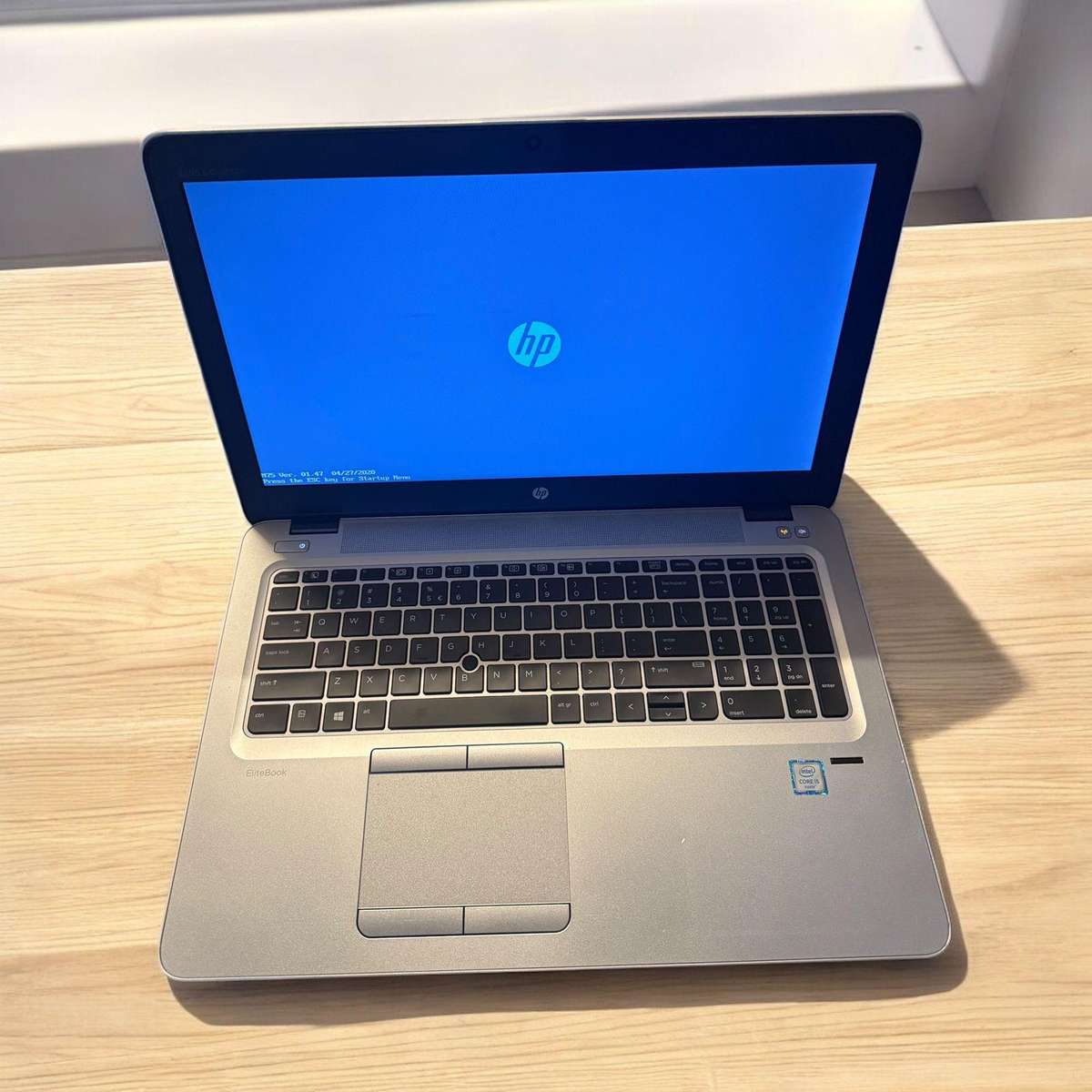 HP EliteBook 850 G3 Intel i5-6200U  8gb ram 256gb  m.2 ssd   15.6`  Lte