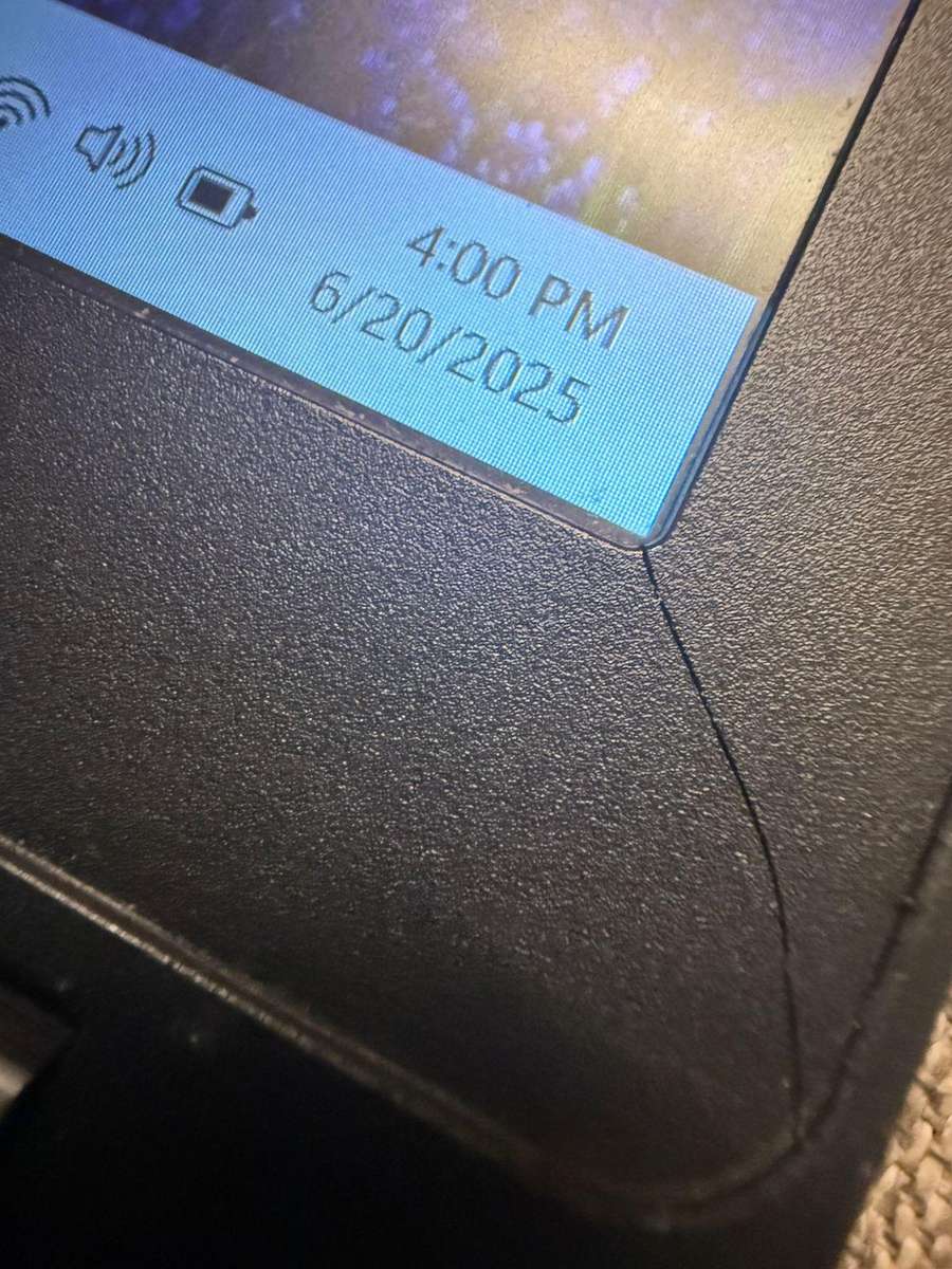 Dell Latitude 5580 Core i7 7th gen, 16gb ram 256gb m.2 ssd 15.6`fhd Display lte Nvidia Geforce 930mx