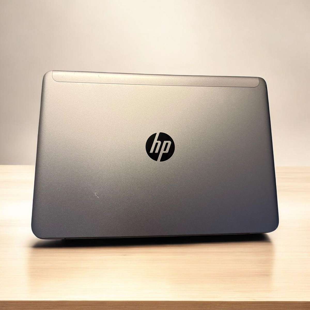 Hp Elitebook 1040 G1 i7 4th gen 8gb ram 256gbssd lte