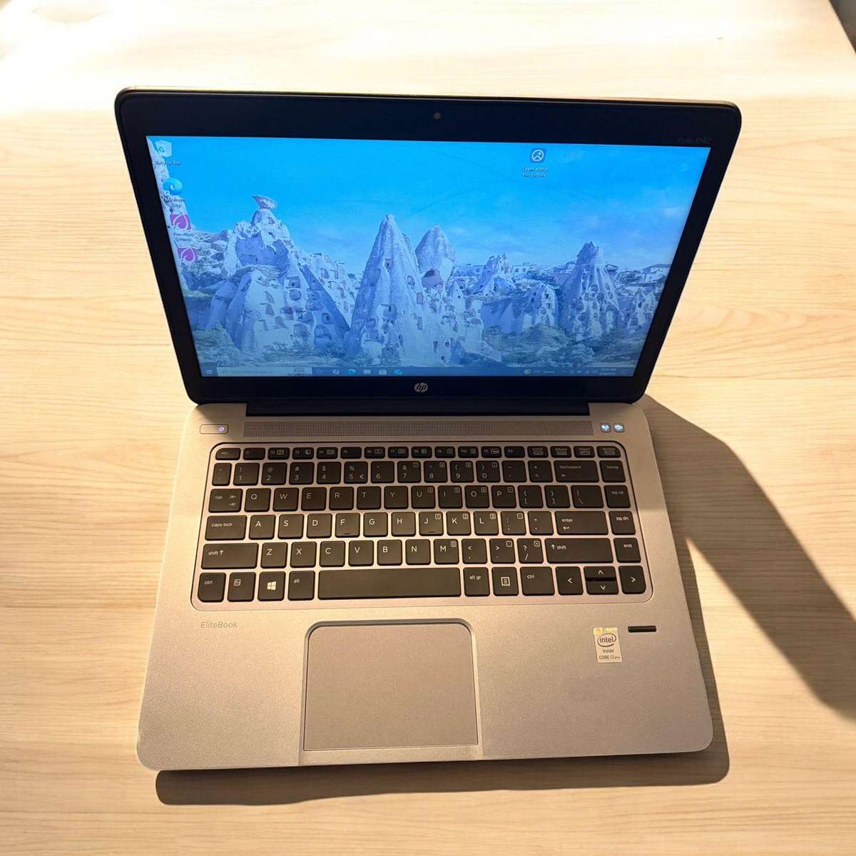Hp Elitebook 1040 G1 i7 4th gen 8gb ram 256gbssd lte