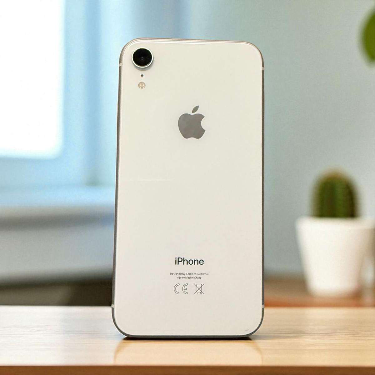 I phone xr 256gb 78% batt health mint