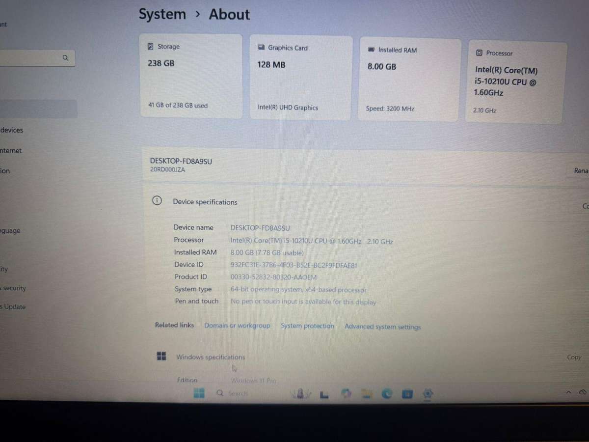 Lenovo E15 i5 10th gen 8gb ram 256gb ssd