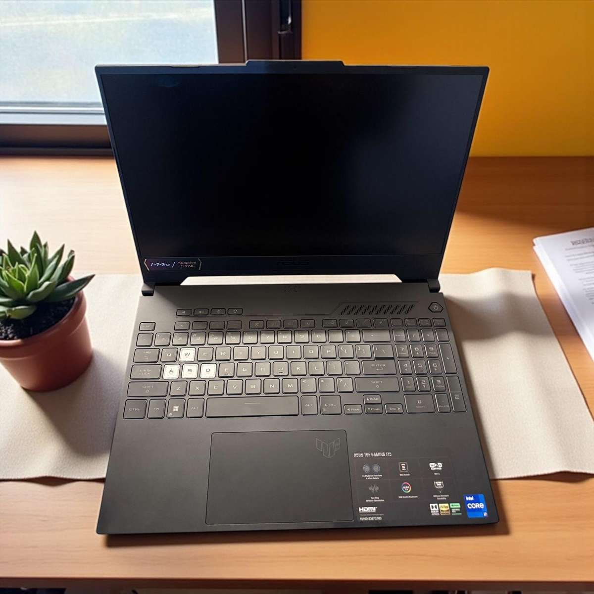 Asus Tuf Gaming F15 Core i7 12th gen  RTX 3050 Gpu Gaming Laptop 32gb ram 2tbssd  mint Asus warranty