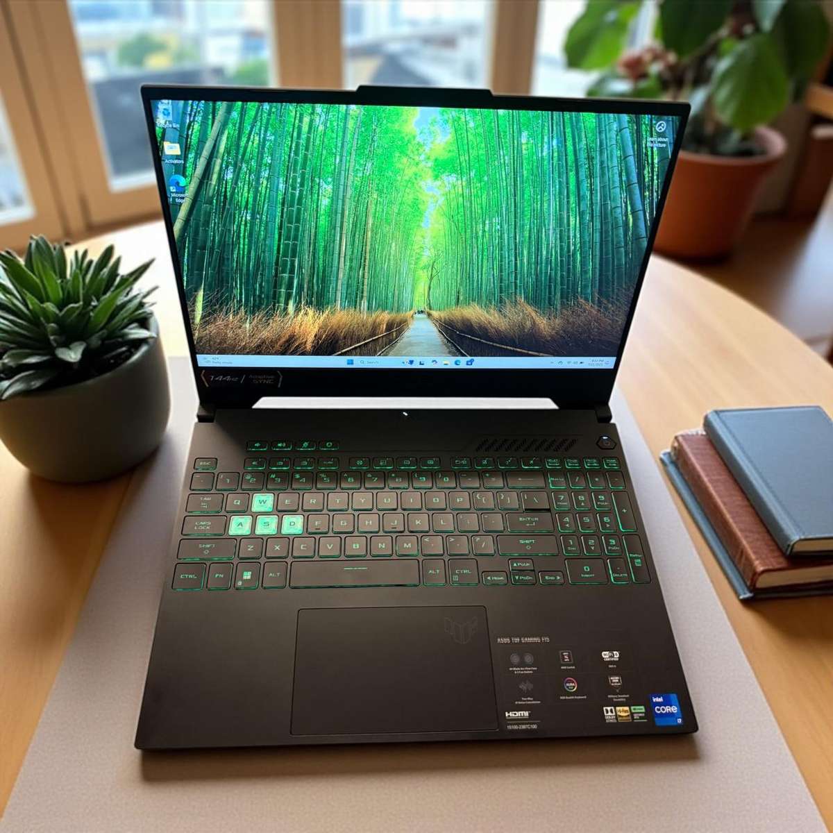 Asus Tuf Gaming F15 Core i7 12th gen  RTX 3050 Gpu Gaming Laptop 32gb ram 2tbssd  mint Asus warranty