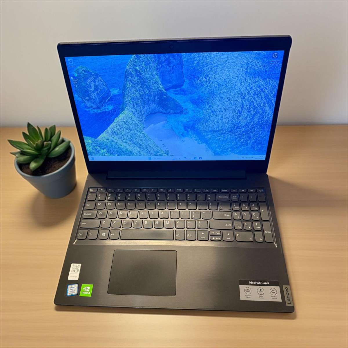 Lenovo IdeaPad L340 i5 8th gen 16gb ram 256gb ssd 2tb hdd Nvidia Geforce Mx230