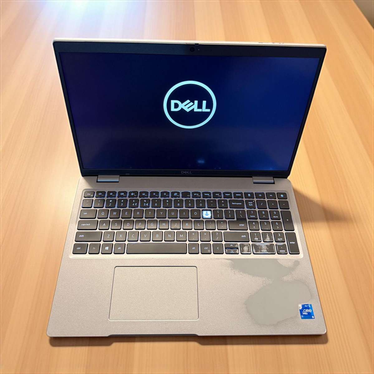 Dell Latitude 5520 Intel Iris Xe Graphics i5, 11th Gen  8GB 256GBssd 15.6''