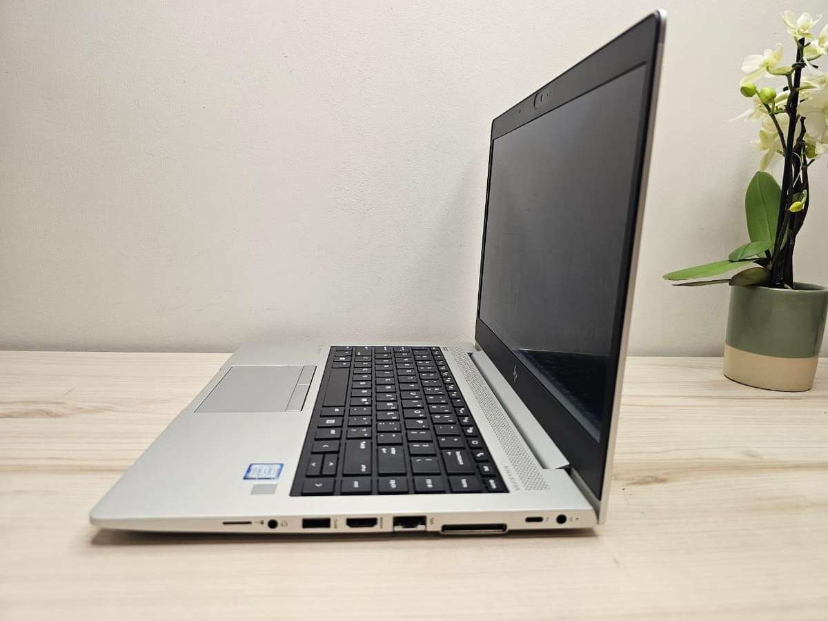 HP EliteBook 840 G6  8th Gen i7-8665U@1.9Ghz, 8gb Ram, 256Gb Ssd Fhd Display Lte