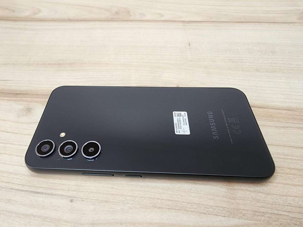 Samsung A54 5G Dual Sim  8gb ram 256G memory