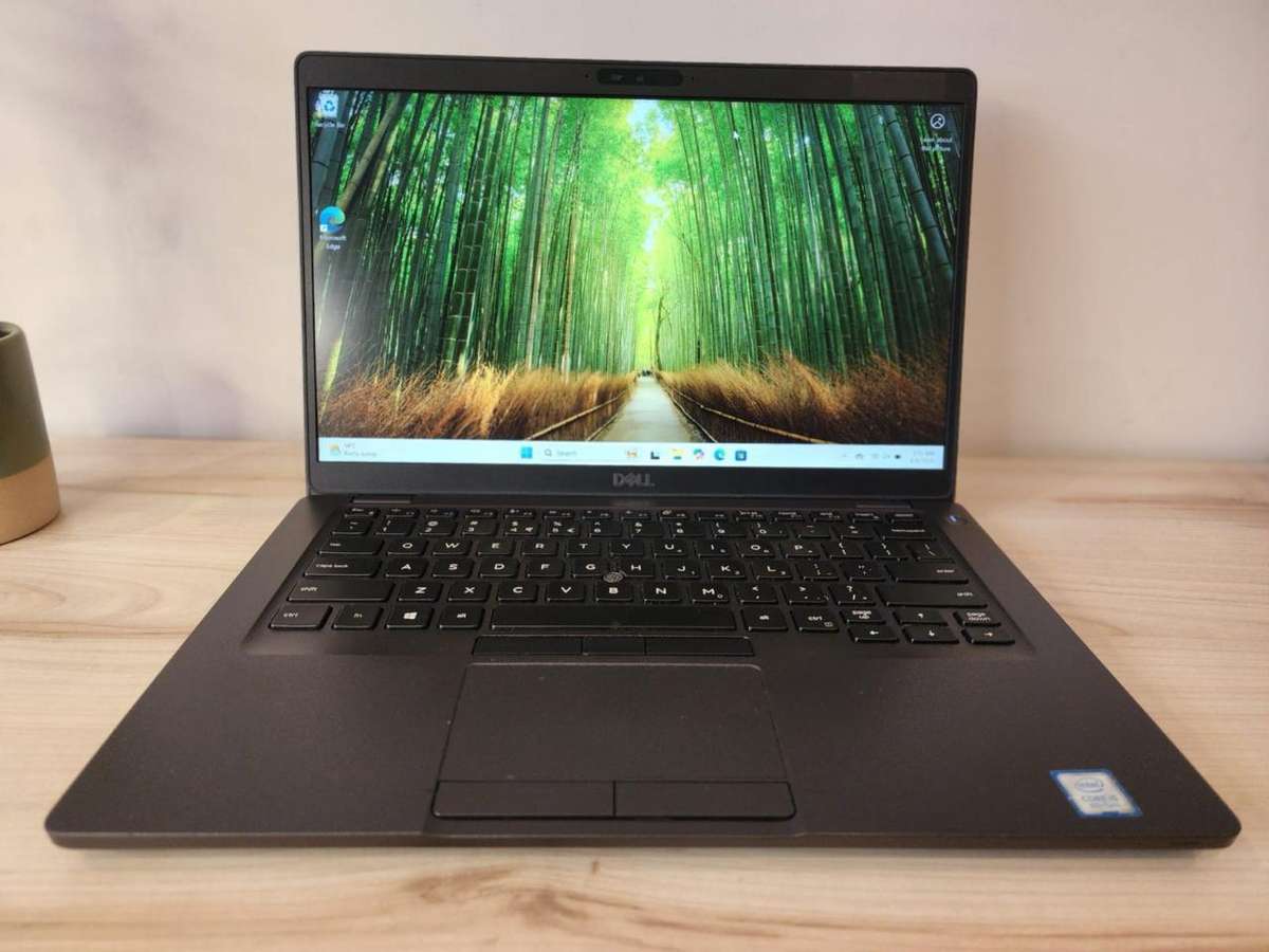 Dell Latitude 5400, 8th GEN I5-8365u@1.6ghz, 8GB RAM, 256gb NVMe SSD, 14` FHD Display, Win11 LTE