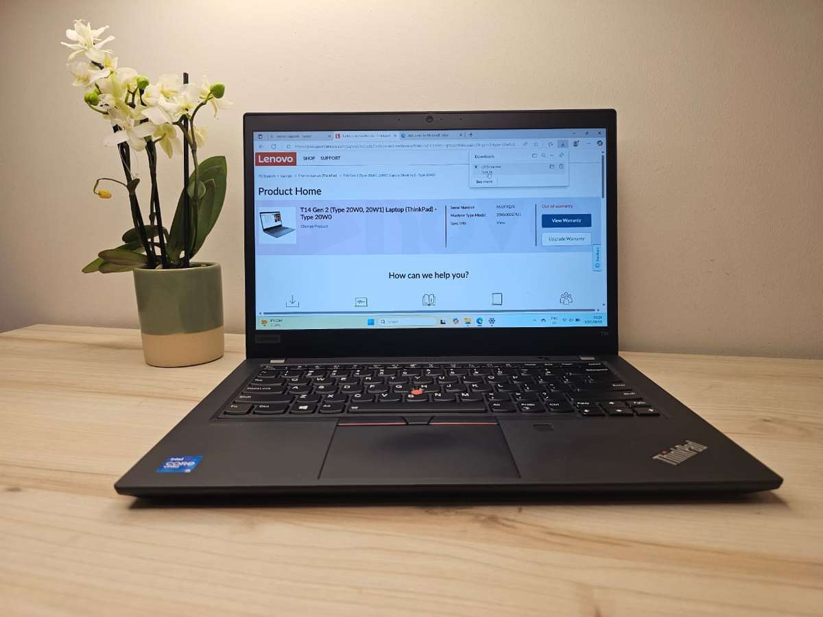 Lenovo thinkpad t14 gen 2 15 11th gen 16gb ram 256gb ssd