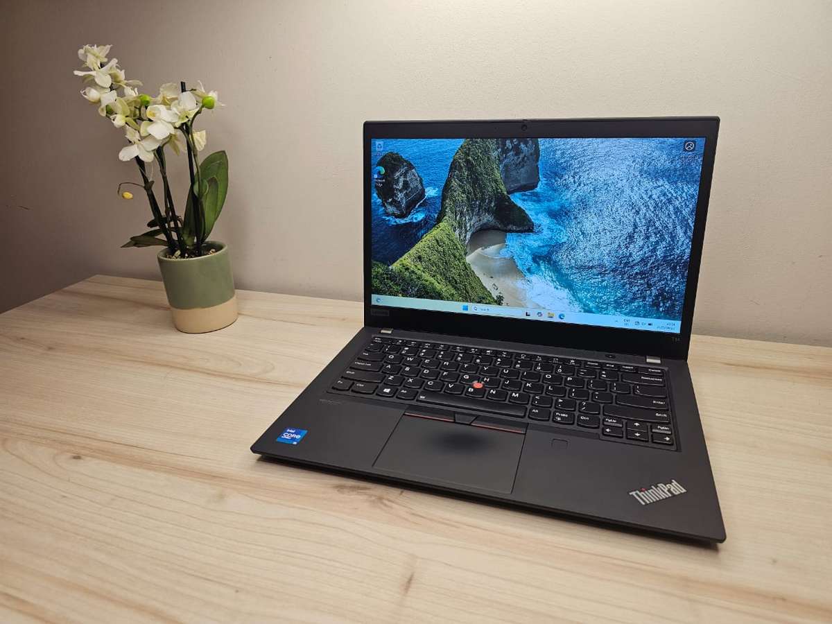 Lenovo thinkpad t14 gen 2 15 11th gen 16gb ram 256gb ssd