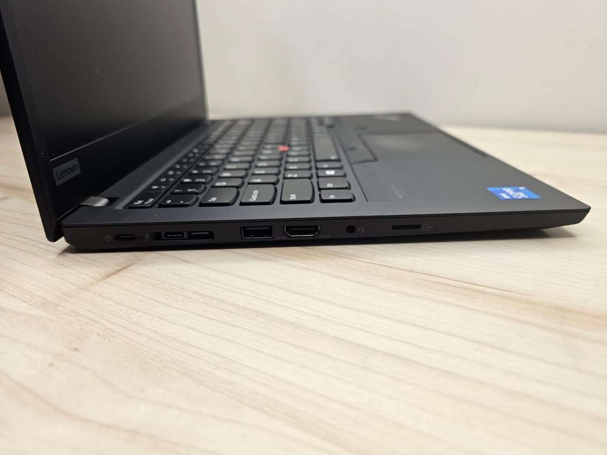 Lenovo thinkpad t14 gen 2 15 11th gen 16gb ram 256gb ssd