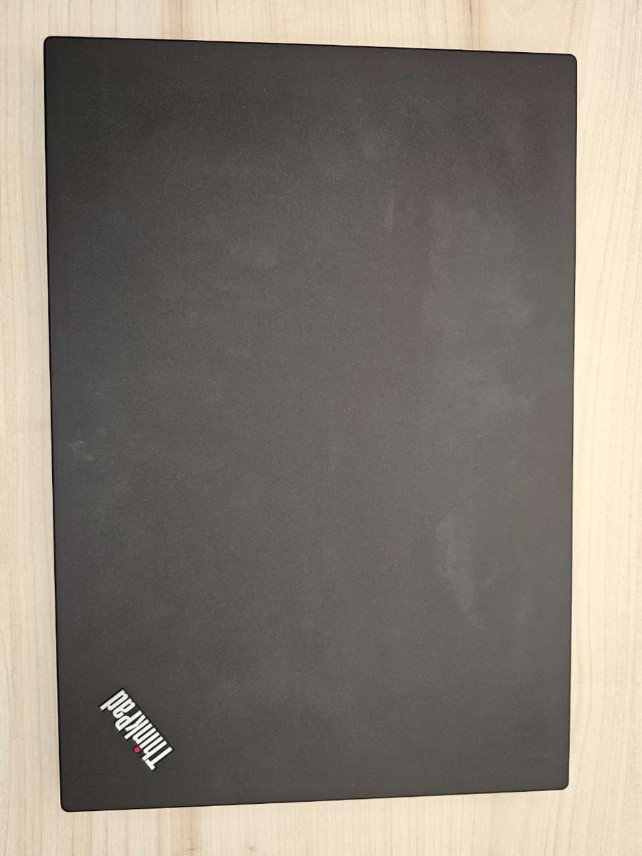 Lenovo thinkpad t14 gen 2 15 11th gen 16gb ram 256gb ssd