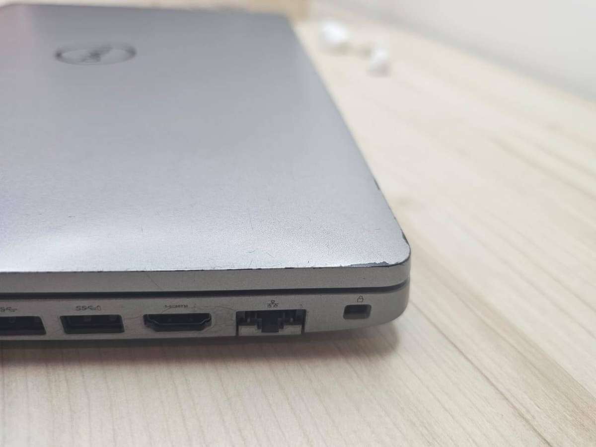 Dell Latitude 5510, 10th Gen i5 8gb ram 256gb ssd