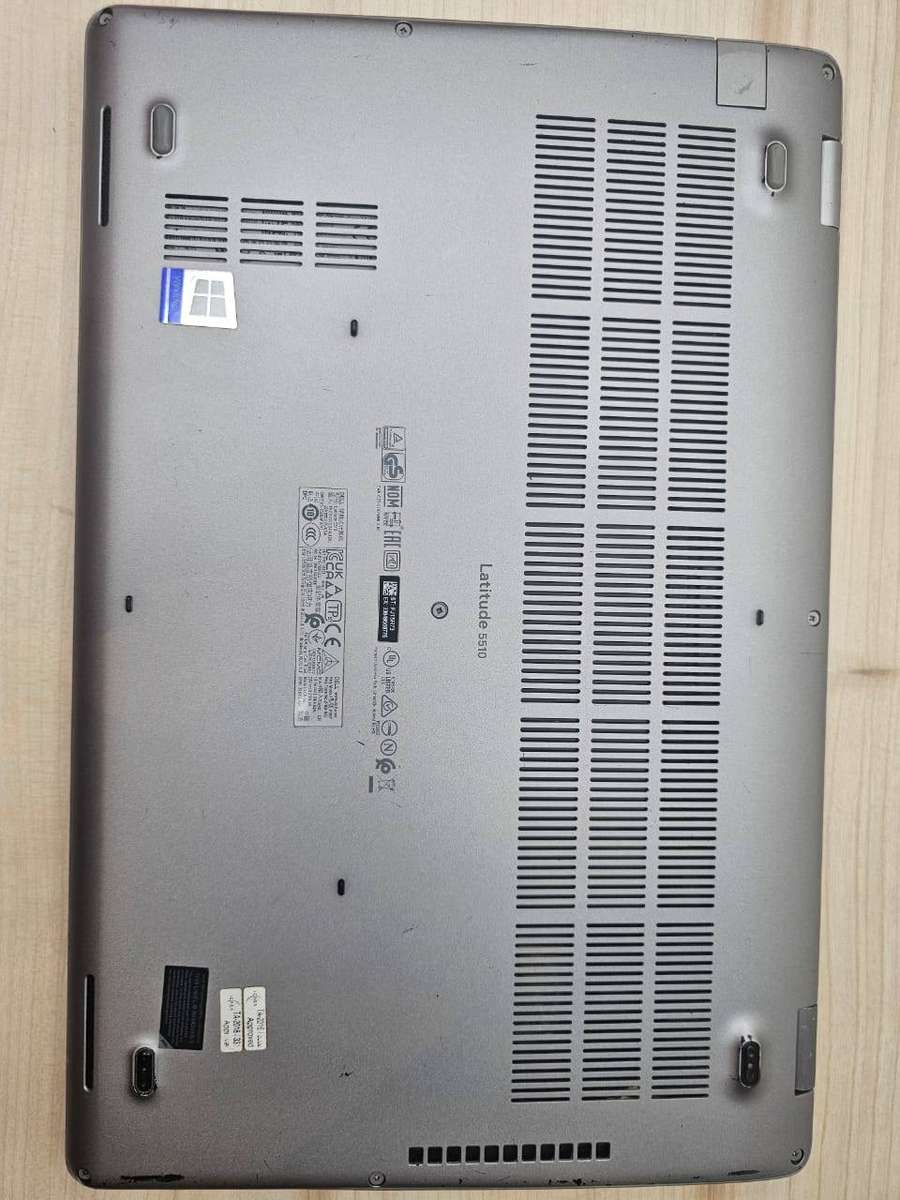 Dell Latitude 5510, 10th Gen i5 8gb ram 256gb ssd