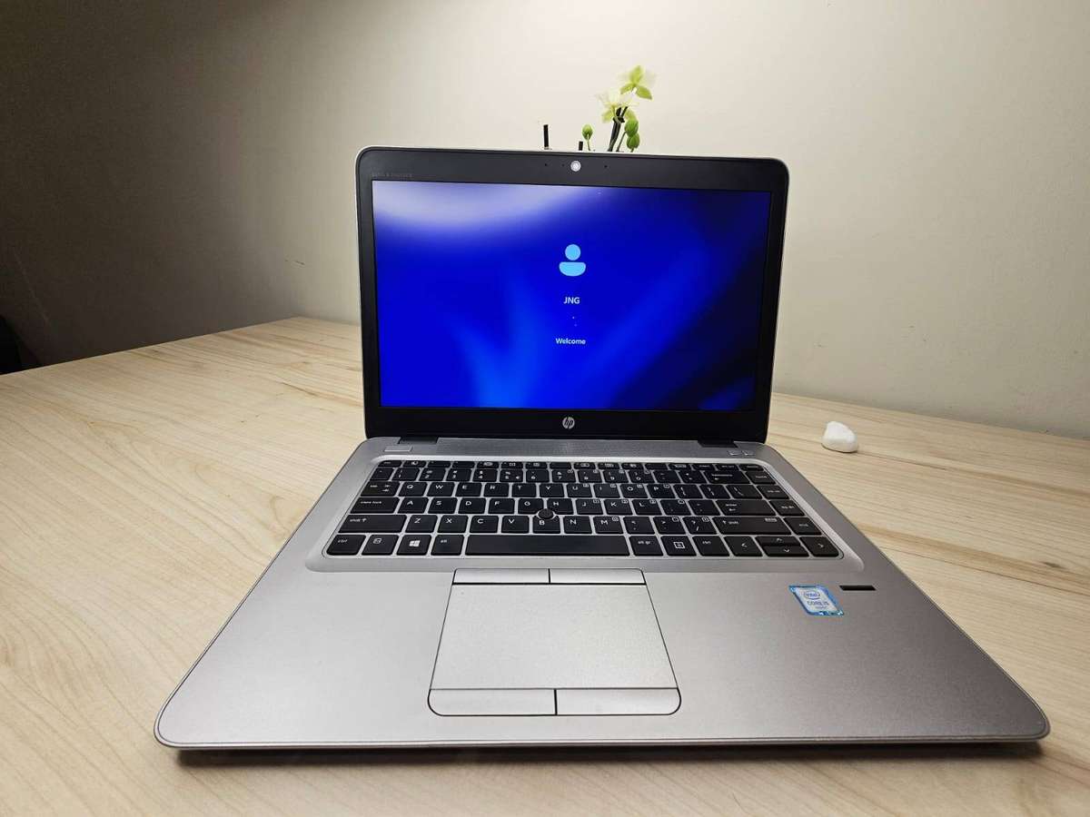 Hp EliteBook 840 G3 core i5 6th gen  16gb ram 120gb ssd lte 500gb hdd