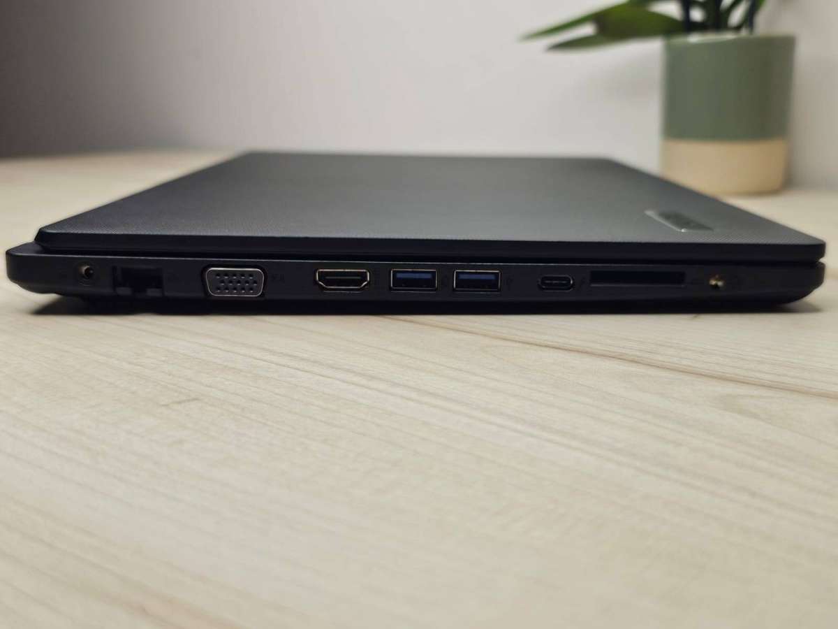 Acer TravelMate P214-53, 11th Gen i7-1165G7@2.8GHz, 16GB RAM, 512GB NVMe SSD, 14` FHD Display, LTE