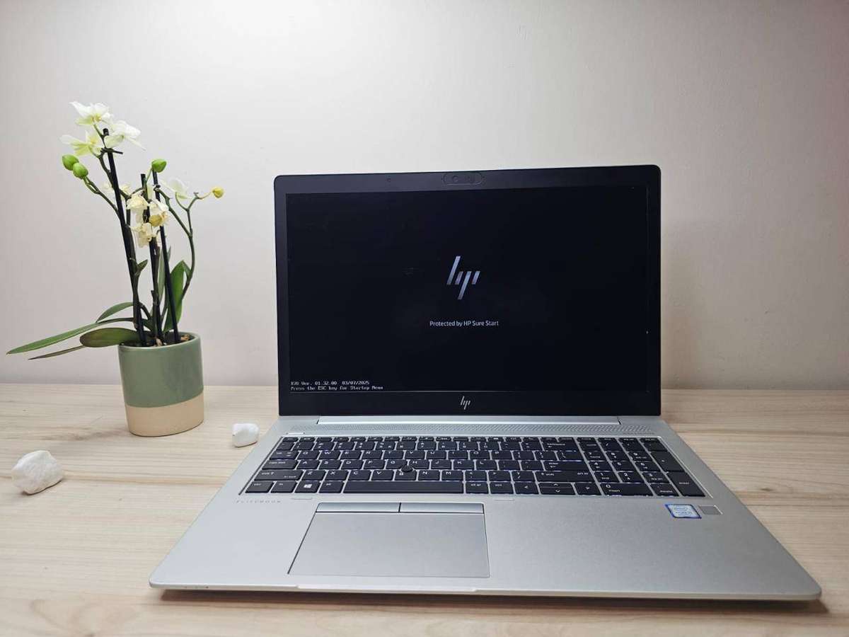 Hp Elitebook 850 G6  Core i5 8th gen Lte  15.6 inch  8GB Ram 256GB Ssd