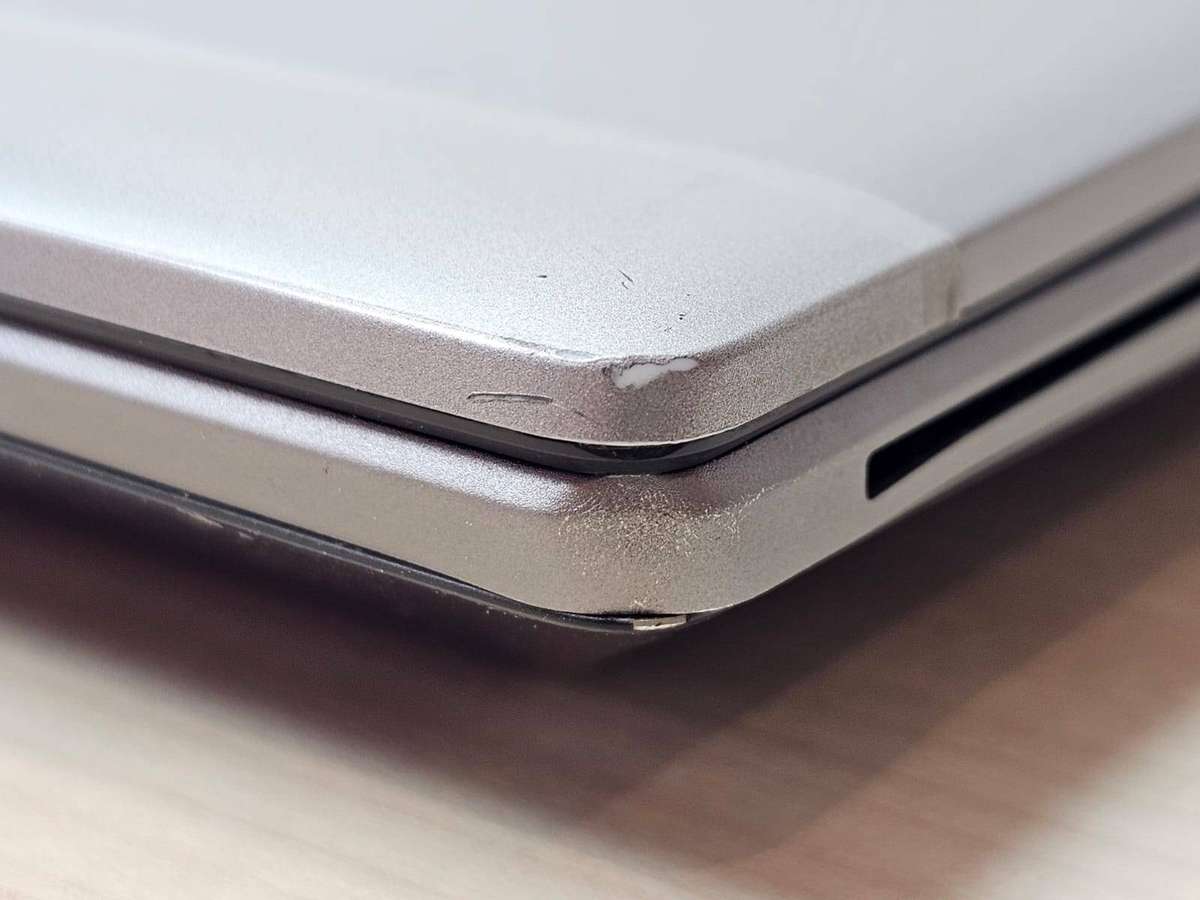 Hp Z book 15 G6 Core i7-9th gen 16gb ram 512gb ssd Nvidia Quadro T1000 graphics card Lte