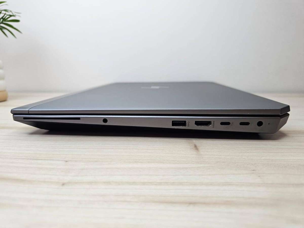 Hp Z book 15 G6 Core i7-9th gen 16gb ram 512gb ssd Nvidia Quadro T1000 graphics card Lte