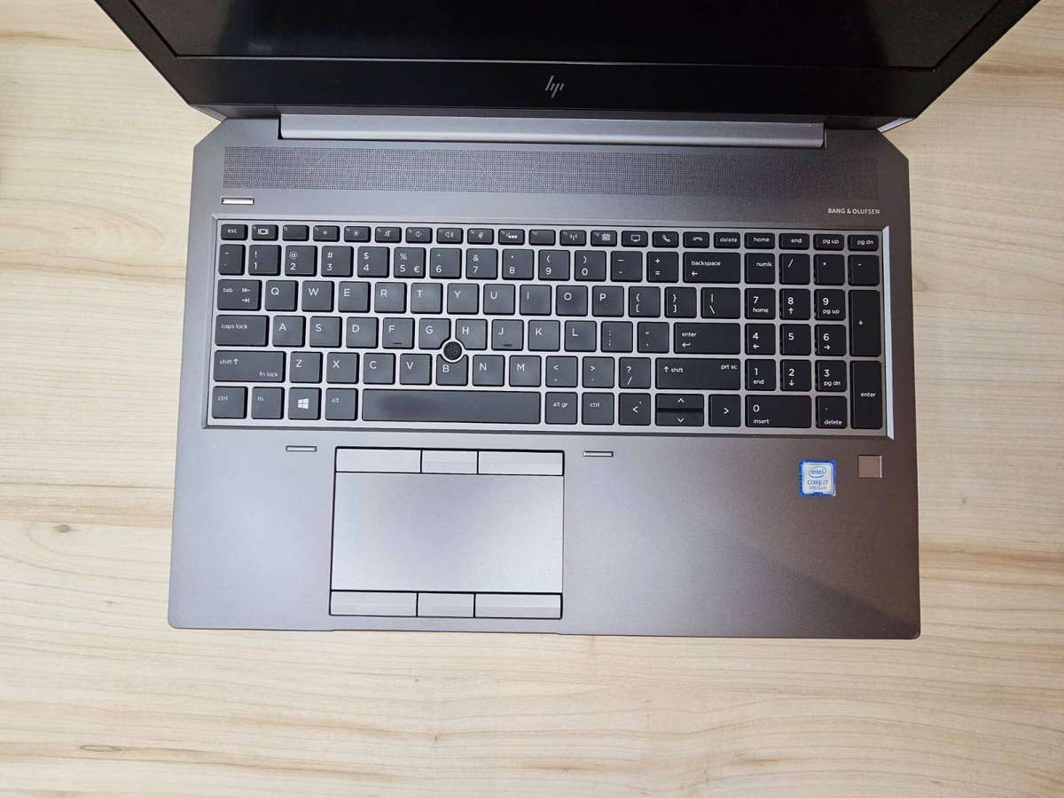 Hp Z book 15 G6 Core i7-9th gen 16gb ram 512gb ssd Nvidia Quadro T1000 graphics card Lte