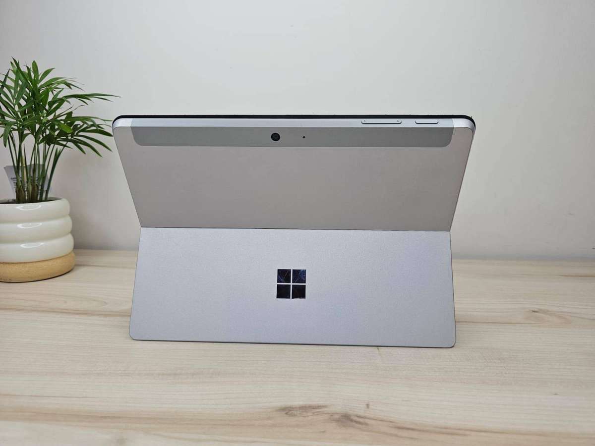 Microsoft Surface Go 2 (1927) 128gb ssd Intel Core m3 8th Gen Wi-Fi + 4G
